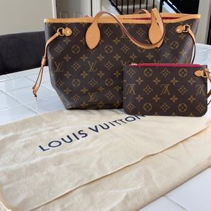 Louis Vuitton Neverfull PM